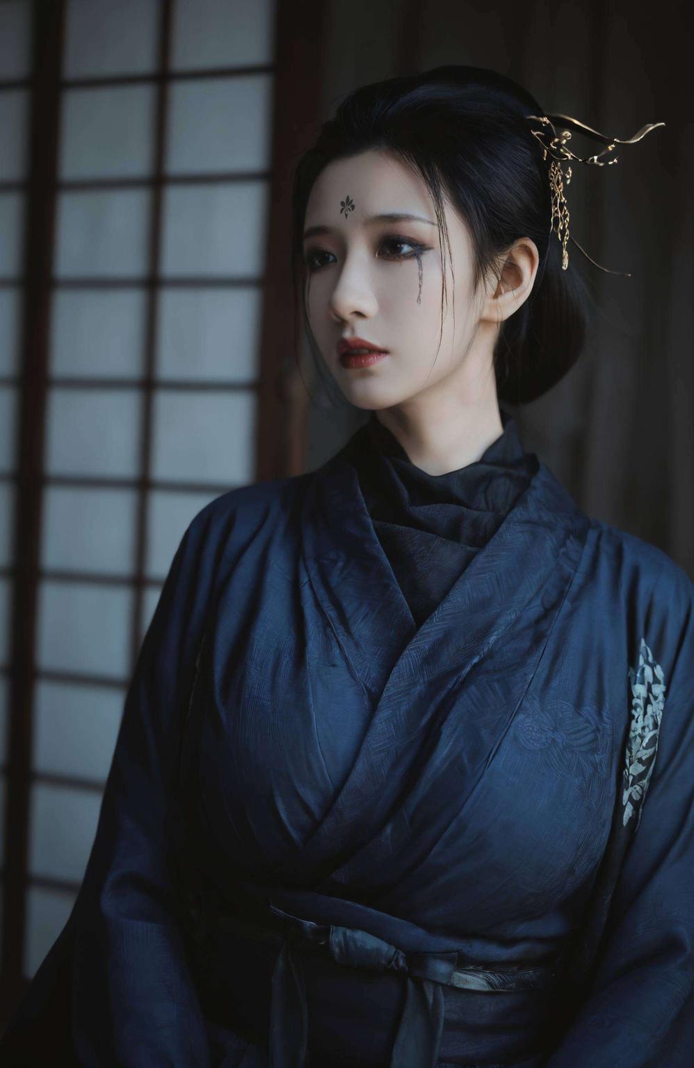 绿色精细绿色背景更显清新